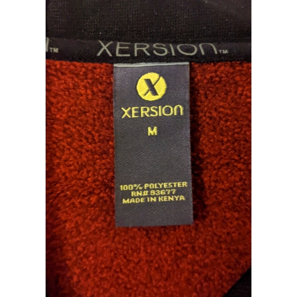 Xersion black and red pullover hoodie with kangaroo pouch - Picture 3 of 4